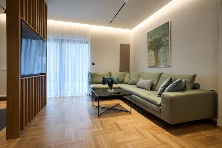 Kolonaki Silent Elegance: A luxurious Sanctuary gallery image 5