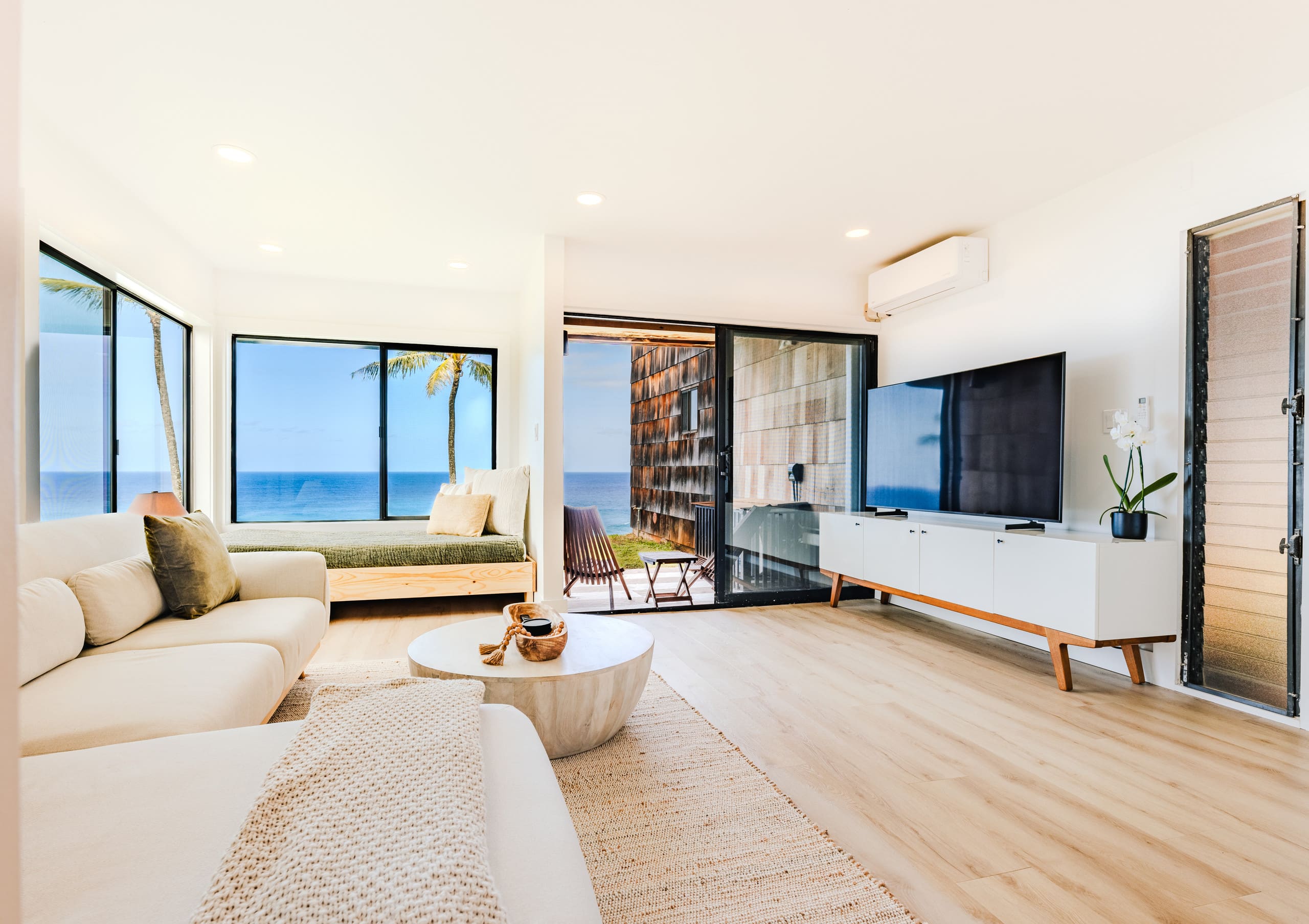 OceanView Jungalow - Image 4