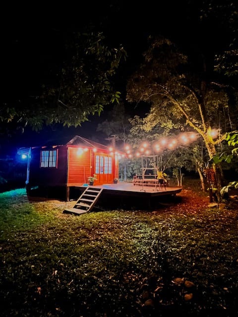 Betari Cabin-Cozy, Private and Charming