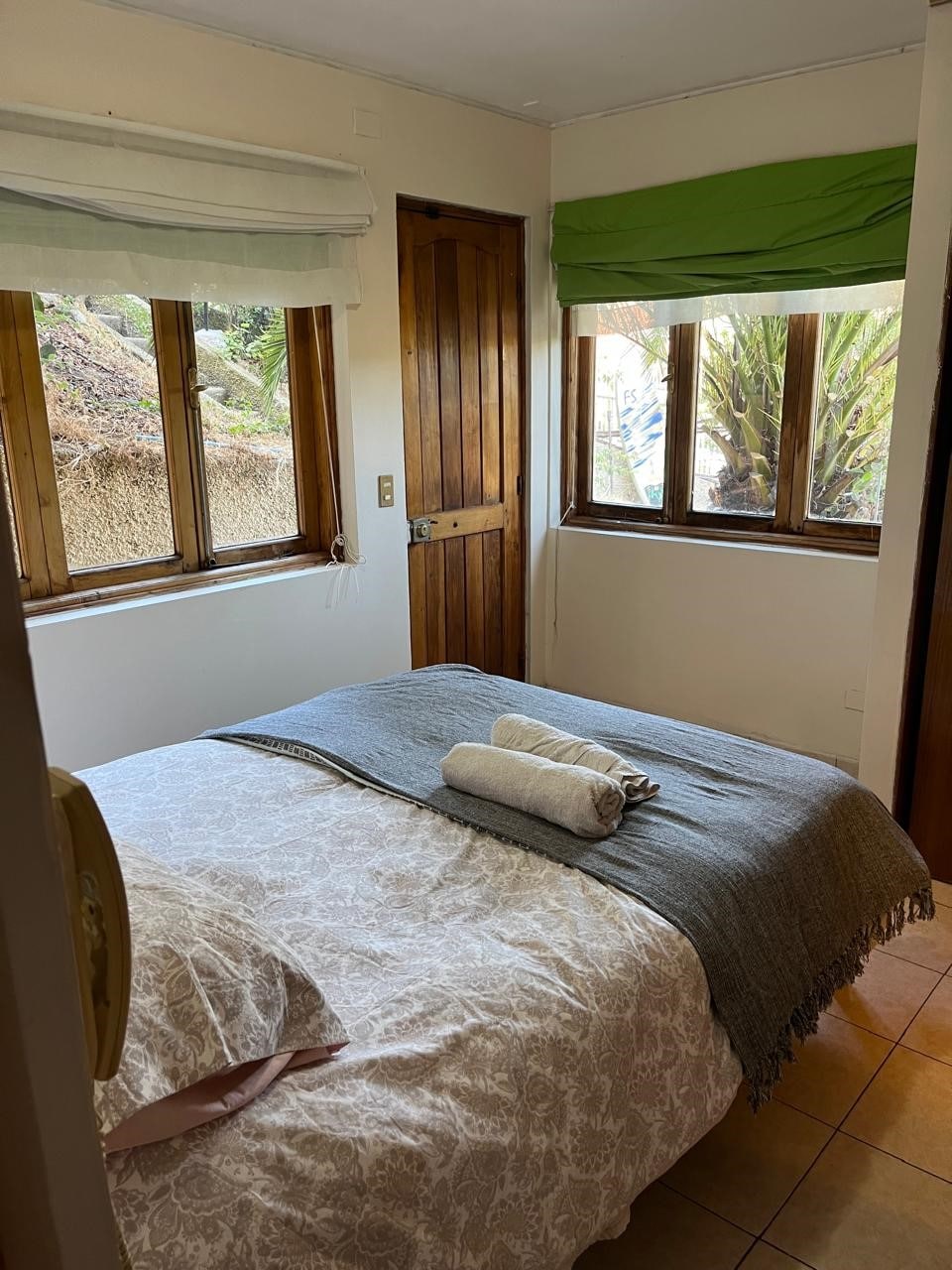 საძინებელი 1