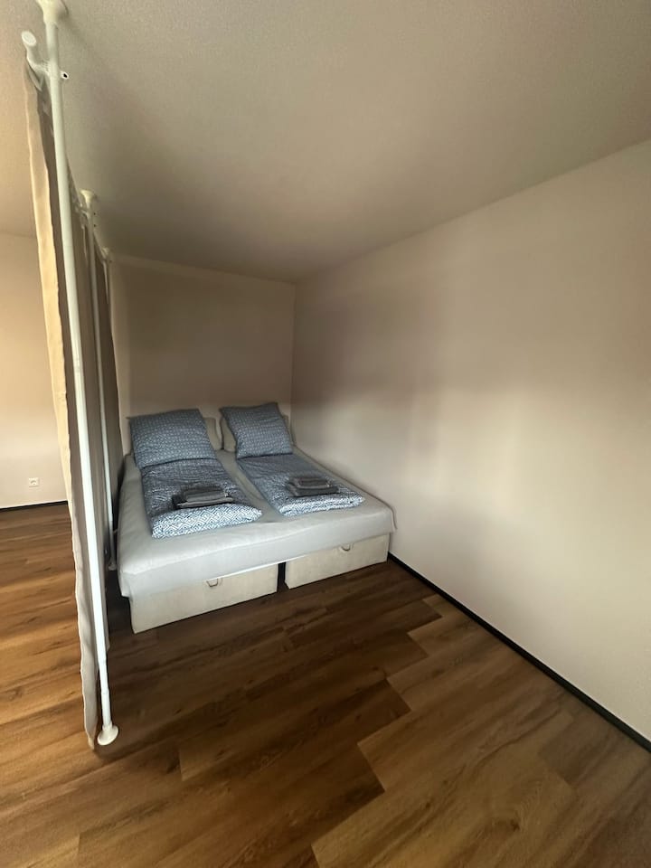 ספה נפתחת 180x200 ס"מ