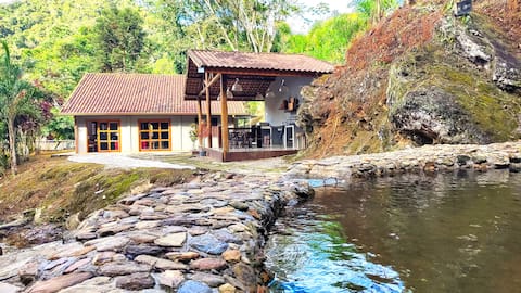 House with Natural Pool, Trail and Waterfall/Petar