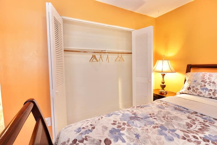 غرفة النوم 1