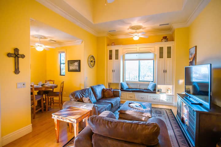 Desert Uplands Oasis 2br/2ba Guest House - Mesa
