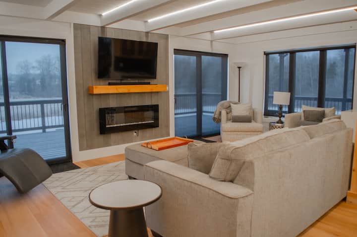 Private, Modern, Peaceful @Mountainviews4days - Saugerties, NY