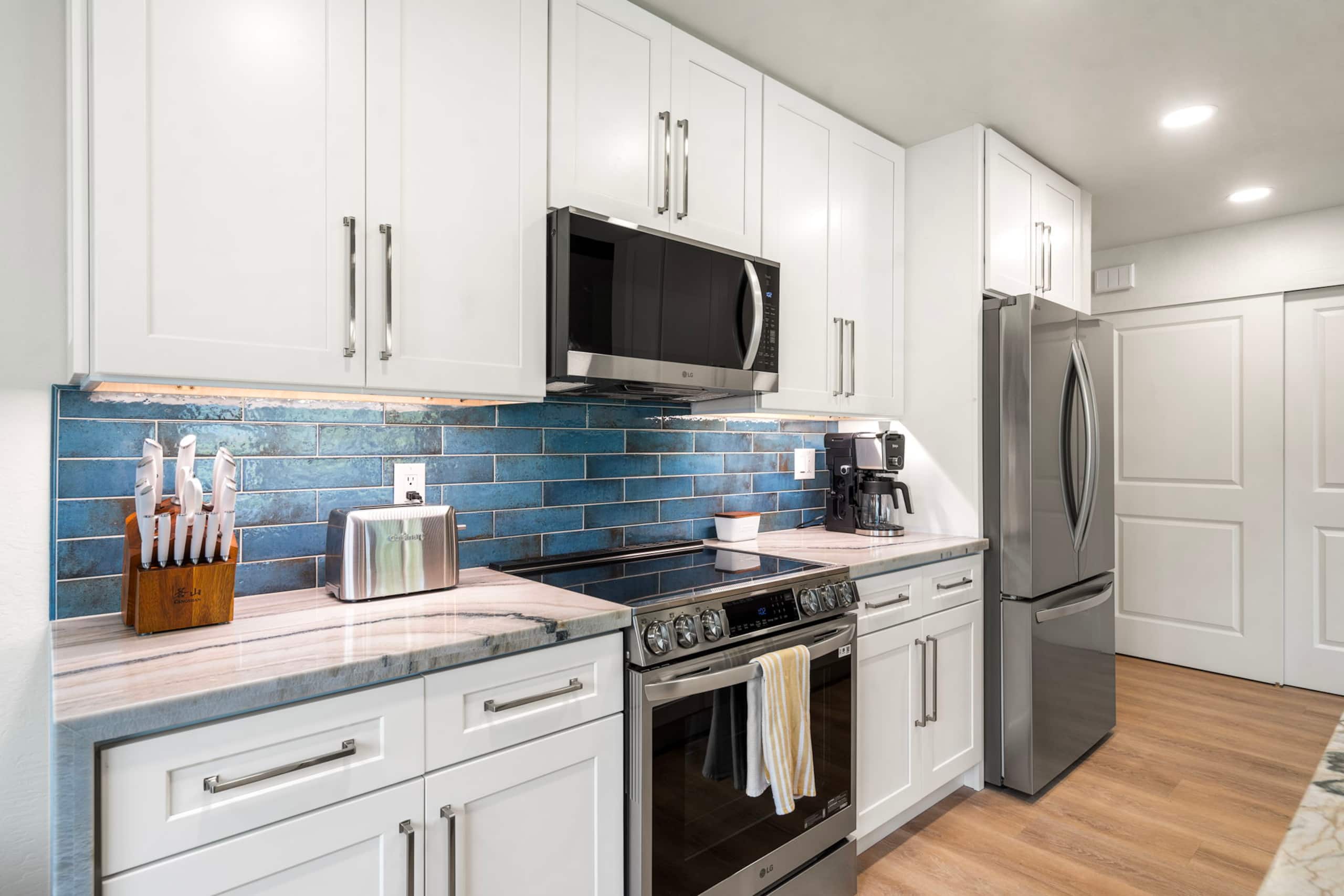 Home in Kailua-Kona · ★5.0 · 3 bedrooms · 7 beds · 2 private baths - Image 8