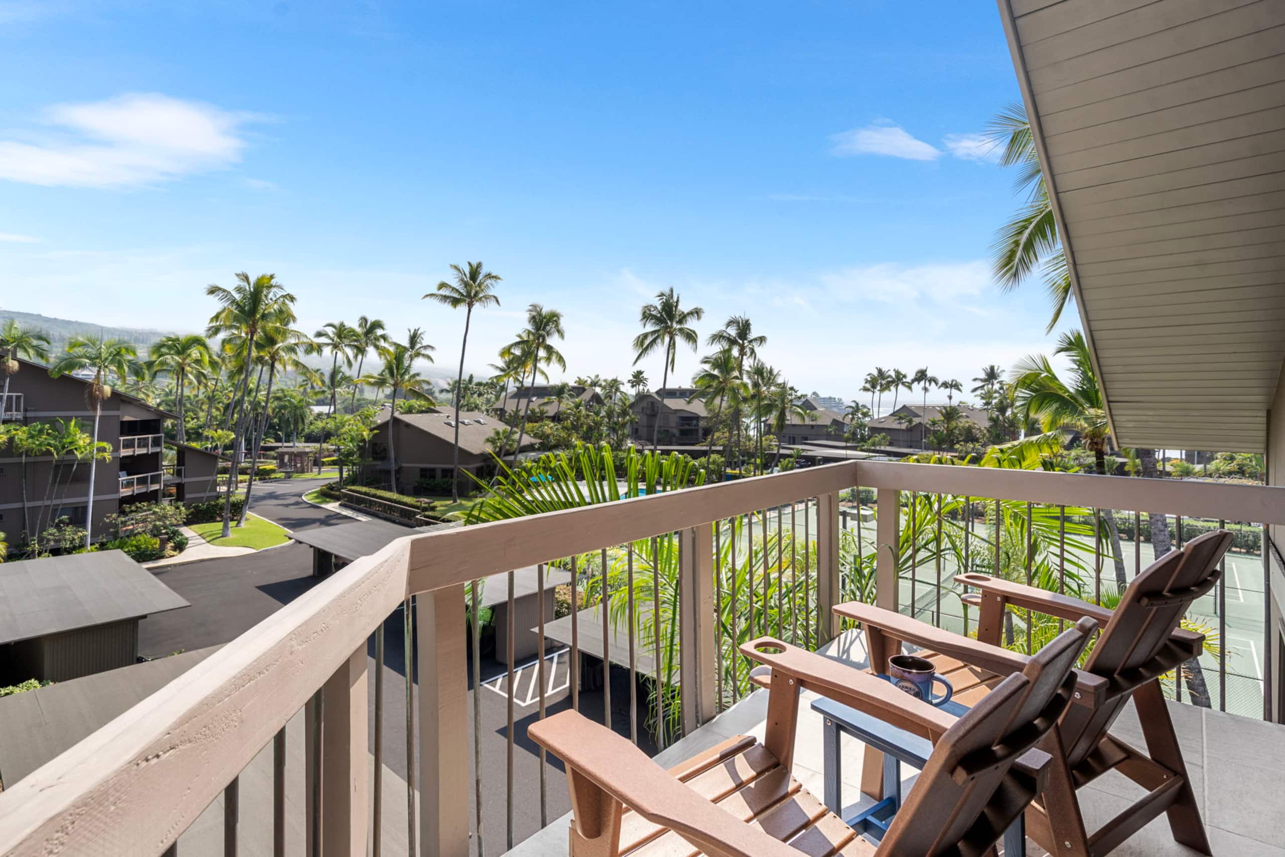 Home in Kailua-Kona · ★5.0 · 3 bedrooms · 7 beds · 2 private baths - Image 16