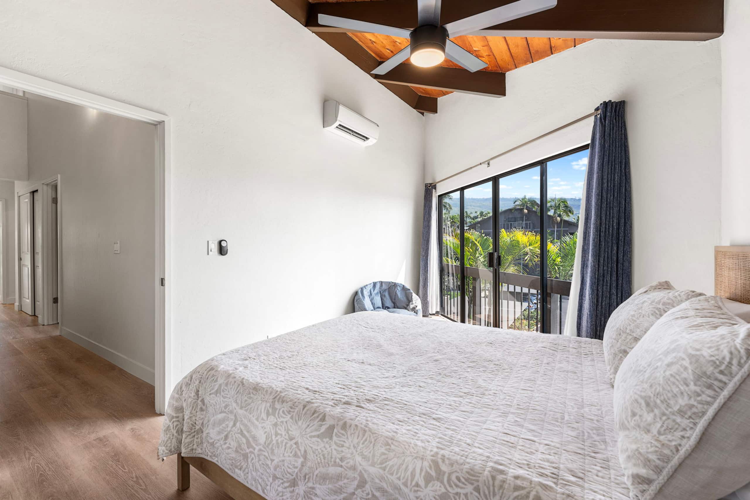 Home in Kailua-Kona · ★5.0 · 3 bedrooms · 7 beds · 2 private baths - Image 18