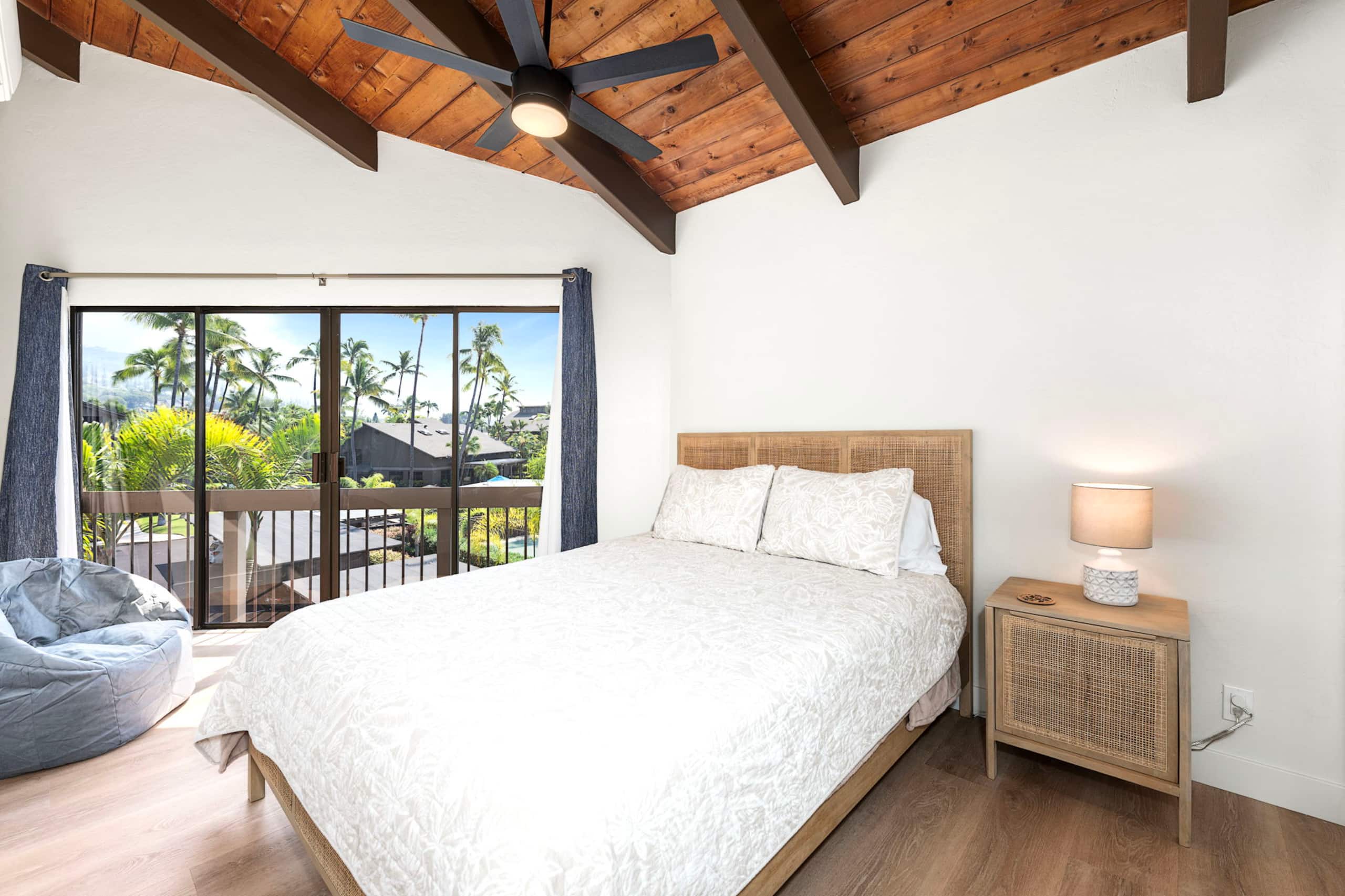 Home in Kailua-Kona · ★5.0 · 3 bedrooms · 7 beds · 2 private baths - Image 17