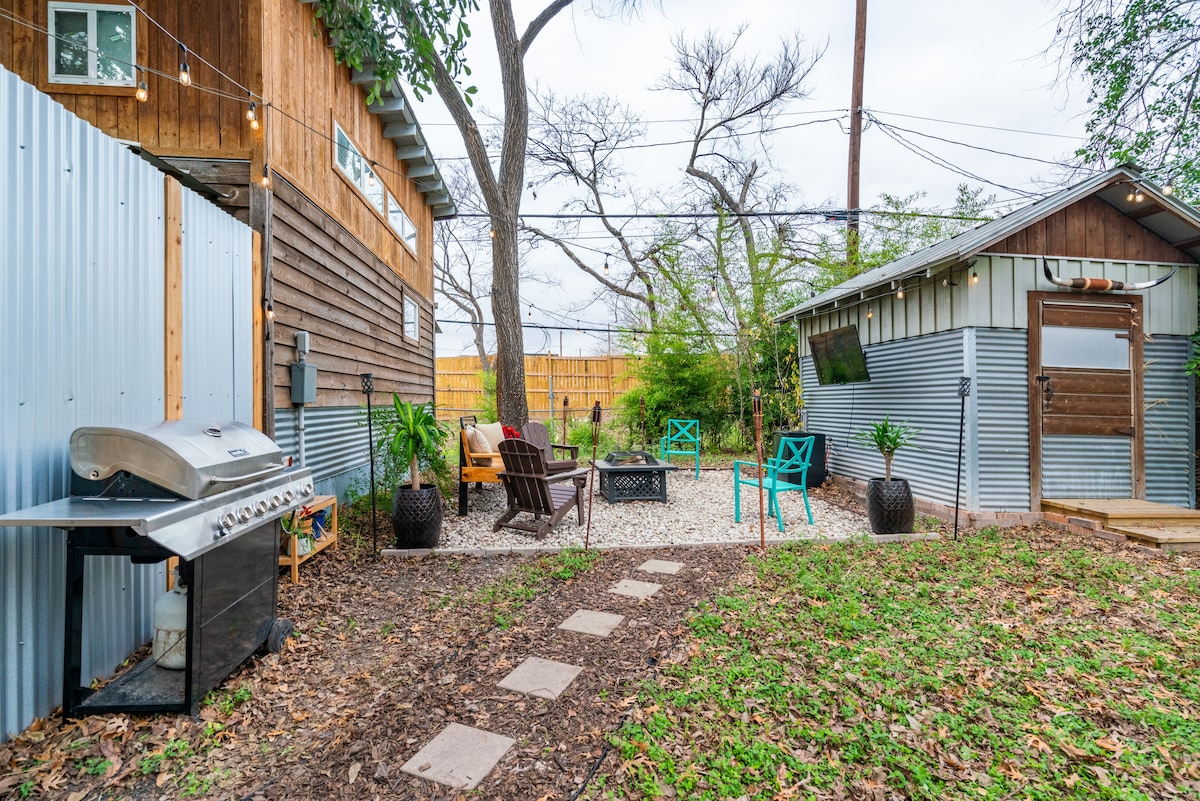 1940s East Side Cottage