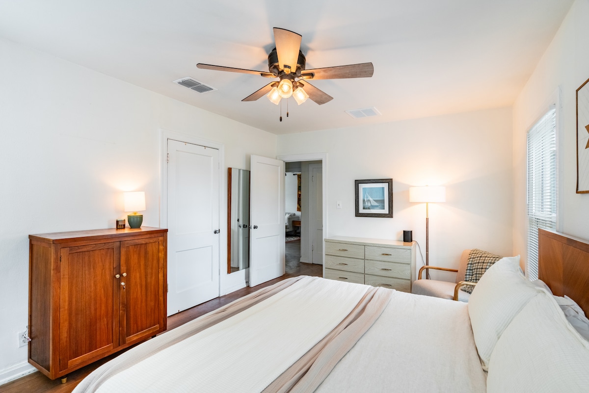 1940s East Side Cottage
