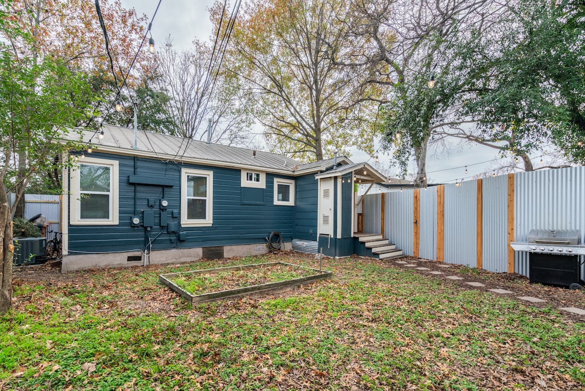 1940s East Side Cottage