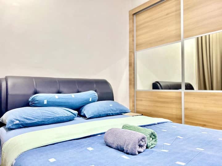 A10-12, 10. poschodie · Jeff & Ricky Homestay@130 Gala Residence