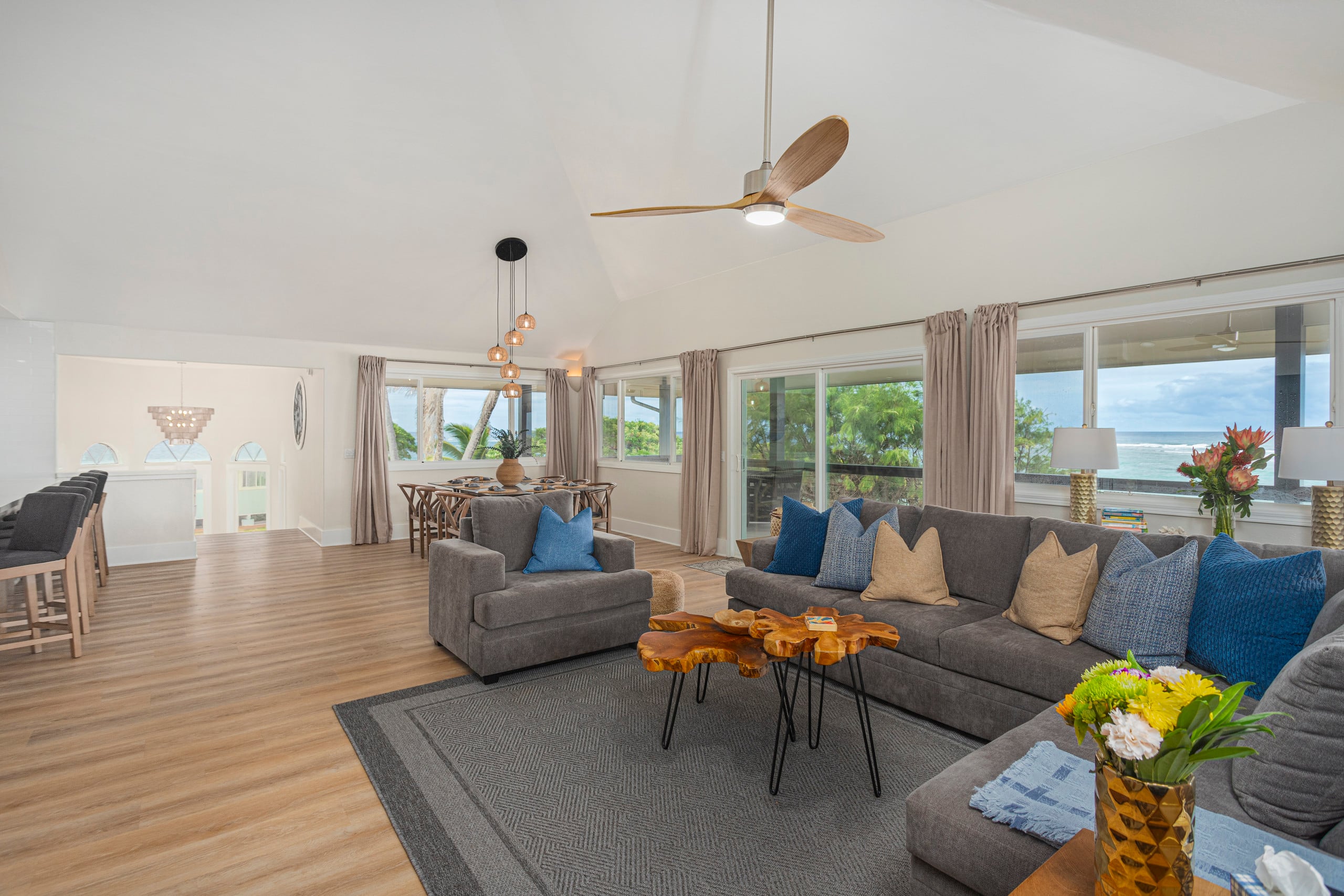 Home in Anahola · ★4.92 · 3 bedrooms · 5 beds · 3.5 private baths - Image 4