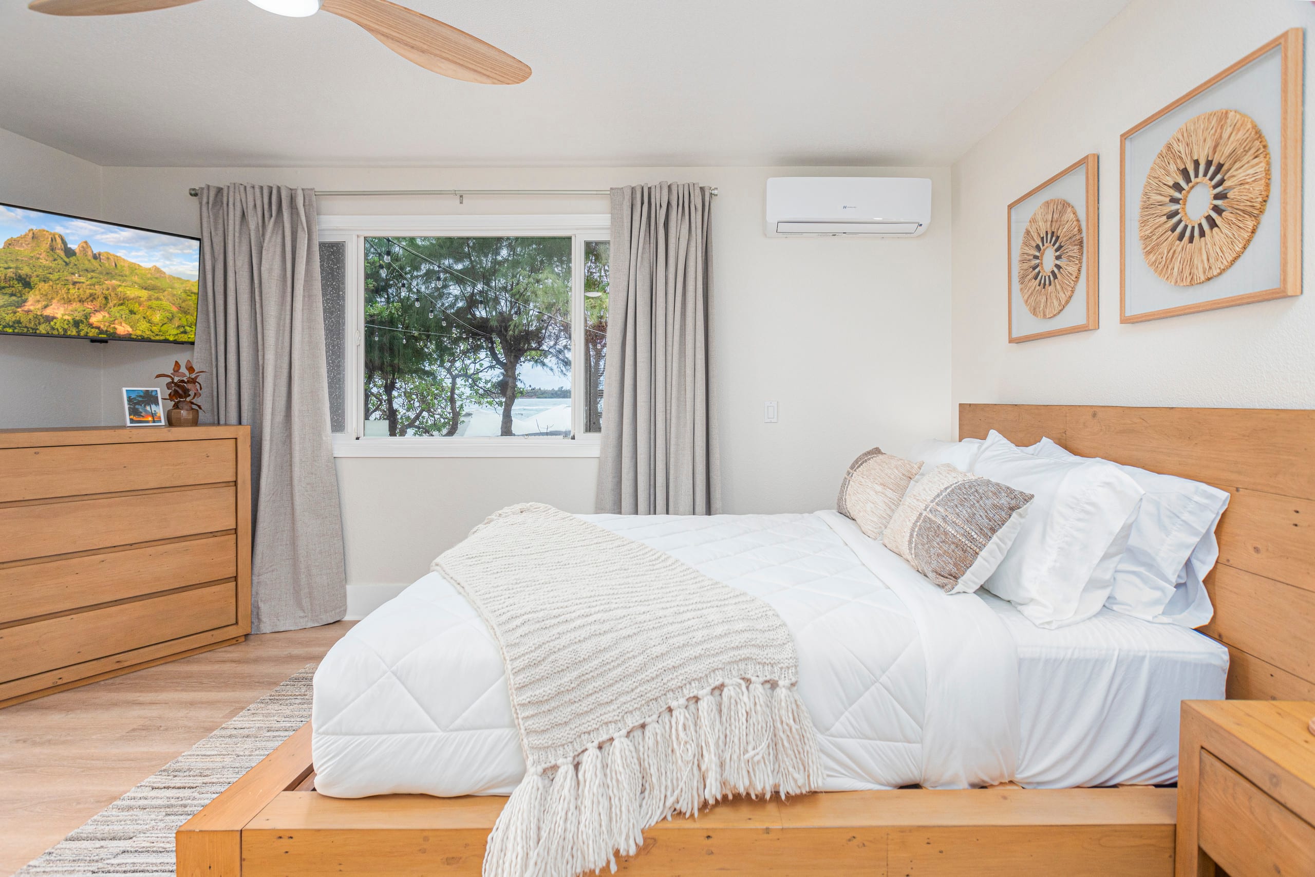 Home in Anahola · ★4.92 · 3 bedrooms · 5 beds · 3.5 private baths - Image 16