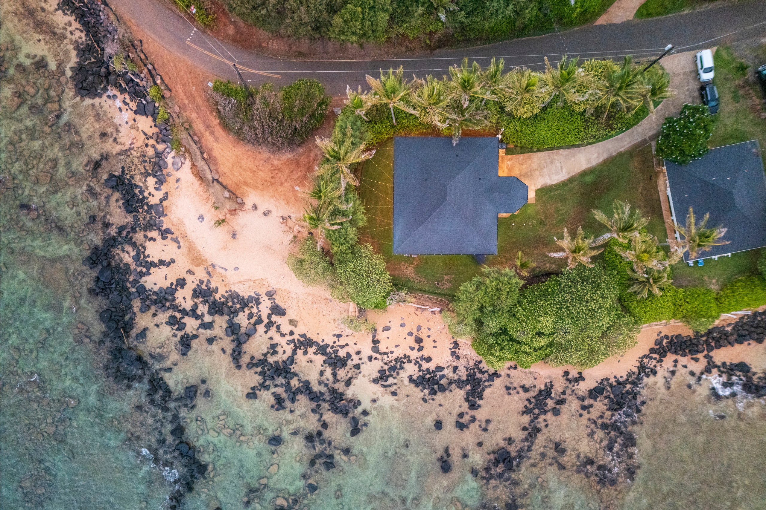 Home in Anahola · ★4.92 · 3 bedrooms · 5 beds · 3.5 private baths - Image 60