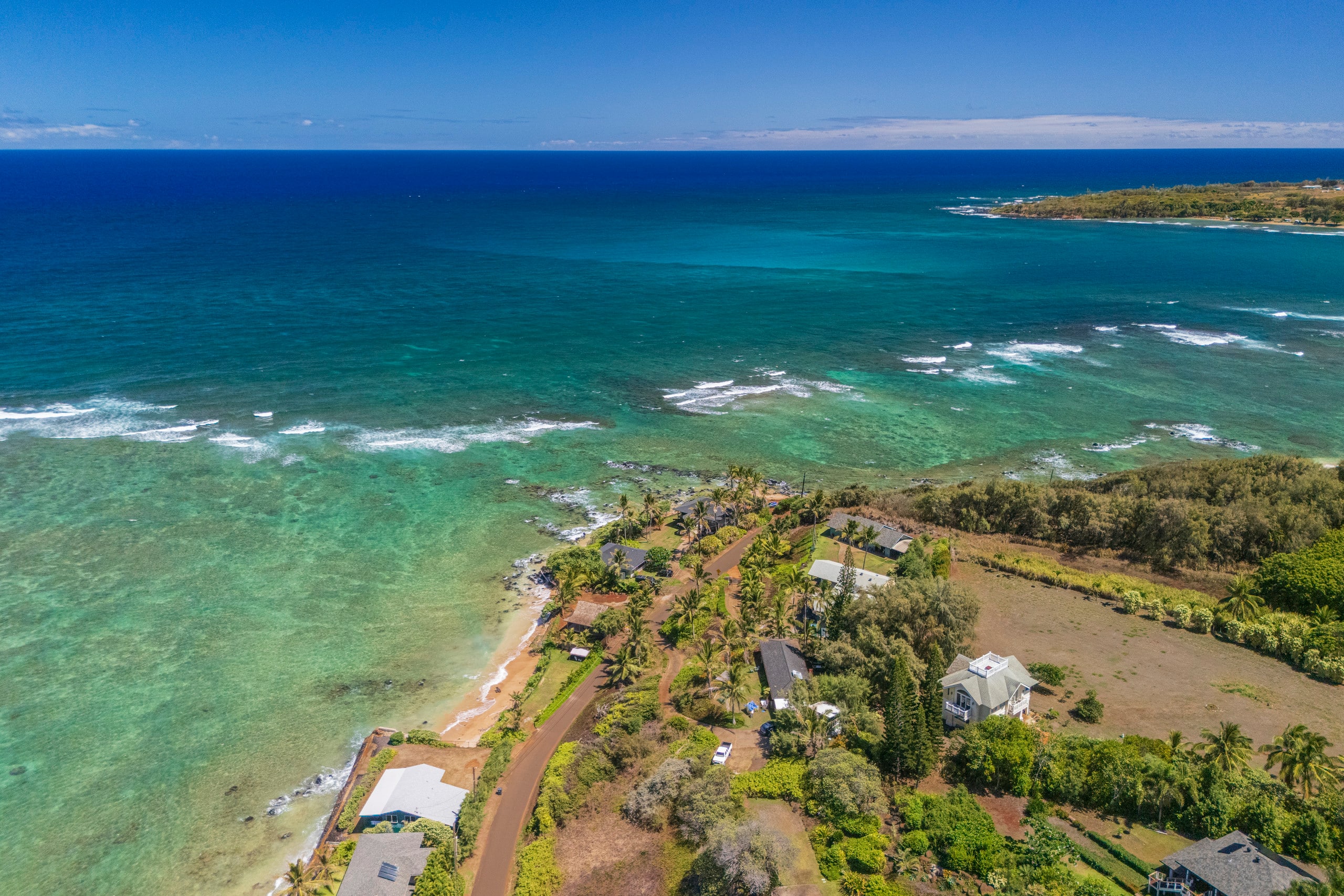 Home in Anahola · ★4.92 · 3 bedrooms · 5 beds · 3.5 private baths - Image 56