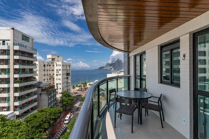 Apt com Vista Fantástica de Ipanema e Arpoador