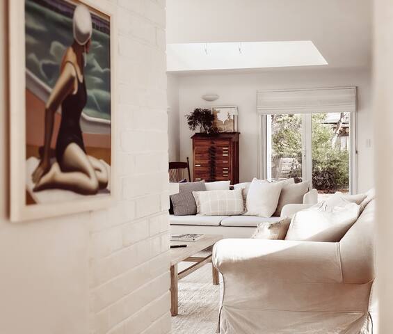 White Sands Beach House gallery image 2