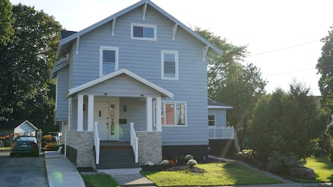 Lux-Home - Sleeps 12/5Bd - Utica NY - Summer Pool