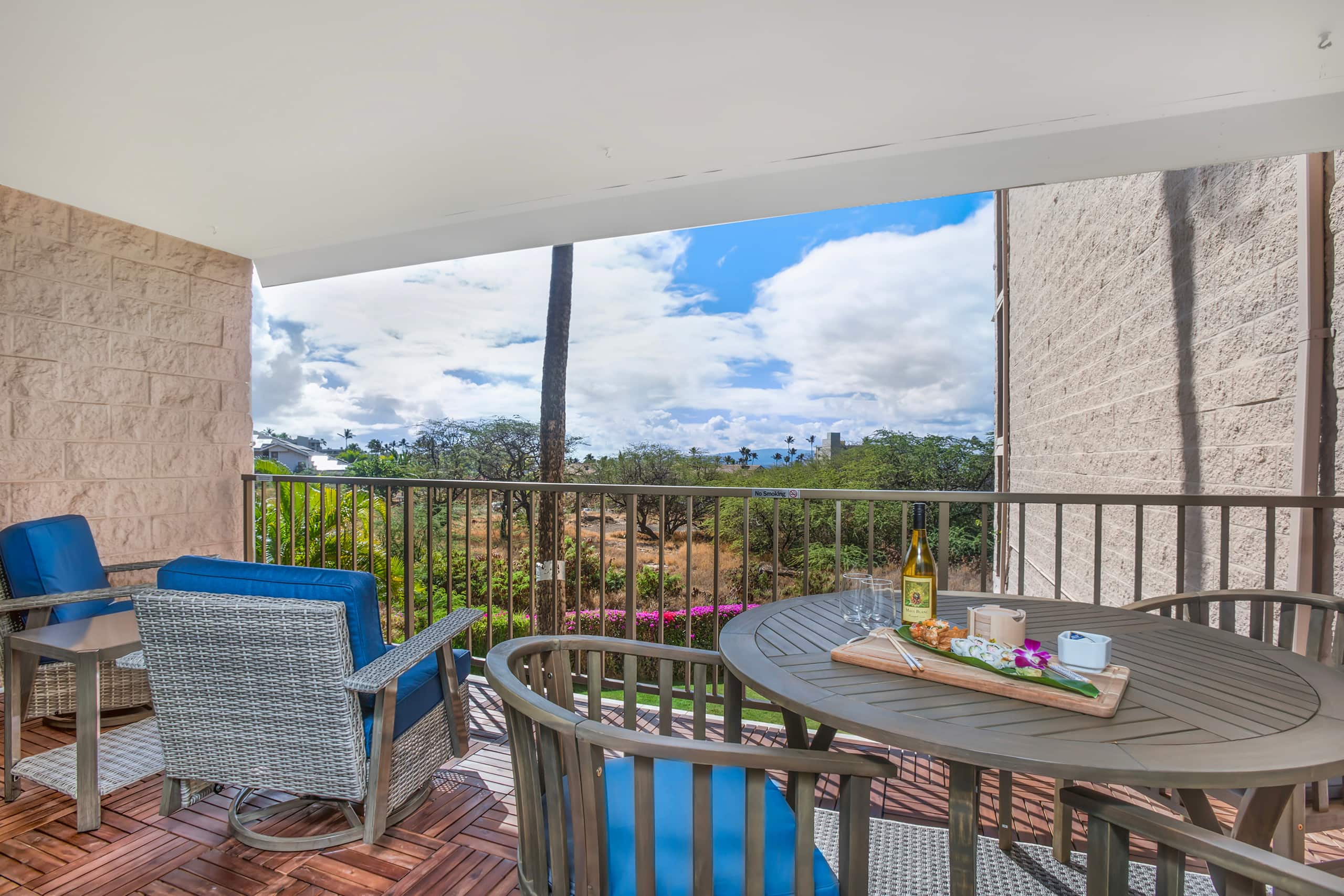 Condo in Kihei · ★4.94 · 1 bedroom · 2 beds · 1 private bath - Image 24