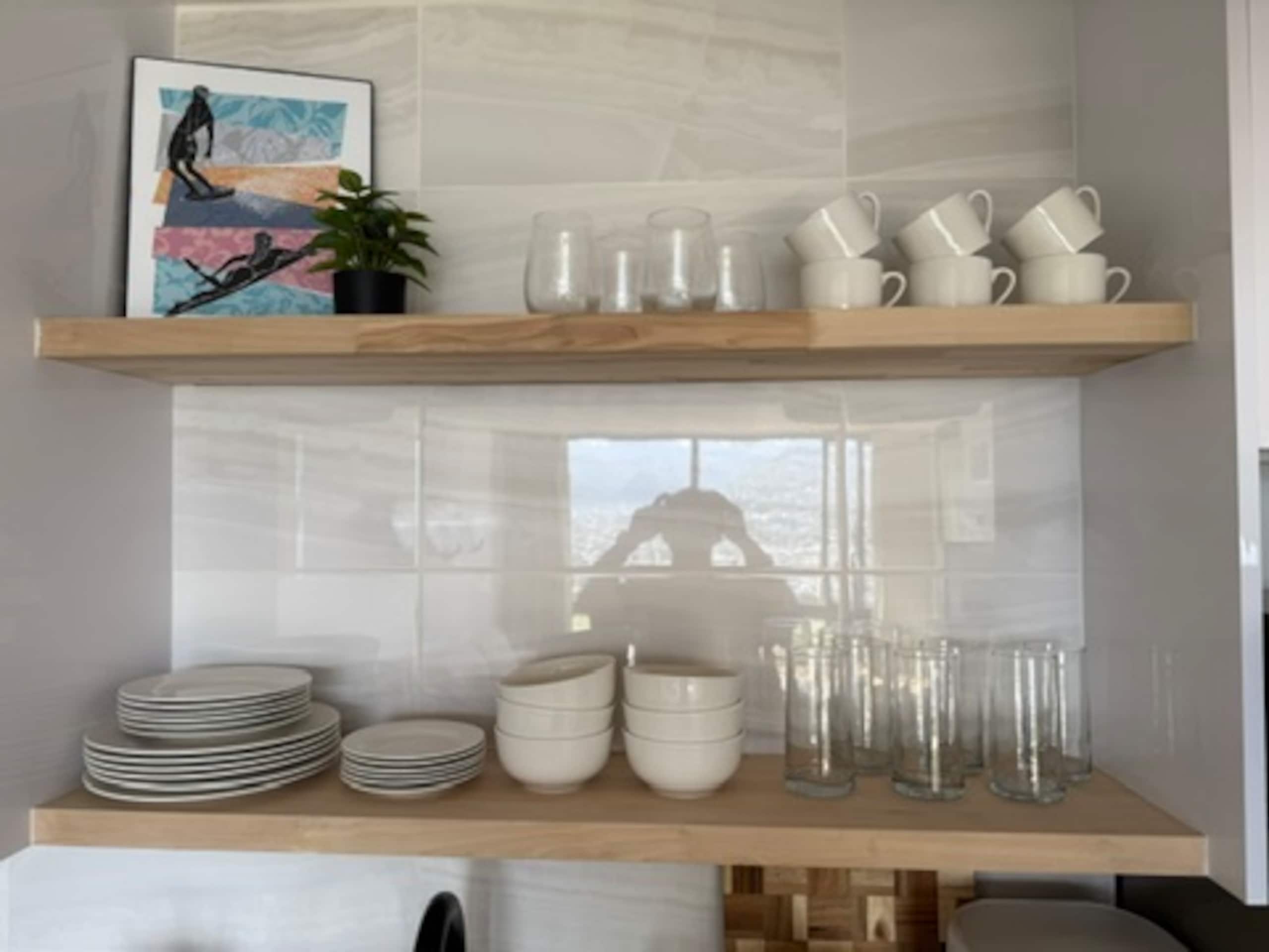 Fully renovated in May 2025/high 36th floor - Image 39
