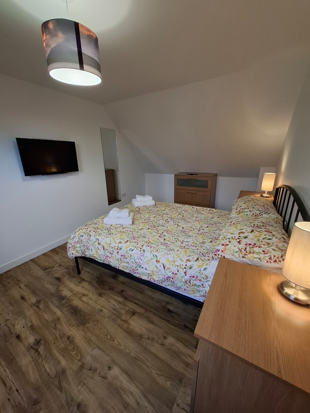 غرفة النوم 2