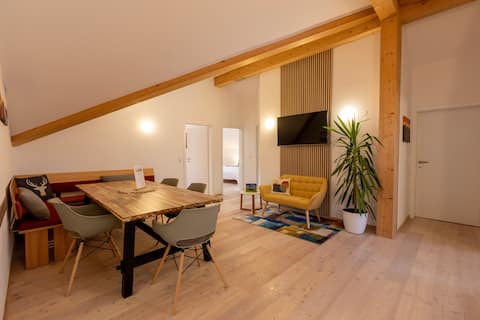 Gaul Lodge | Alpine Charm for 8 Guests + Königscar