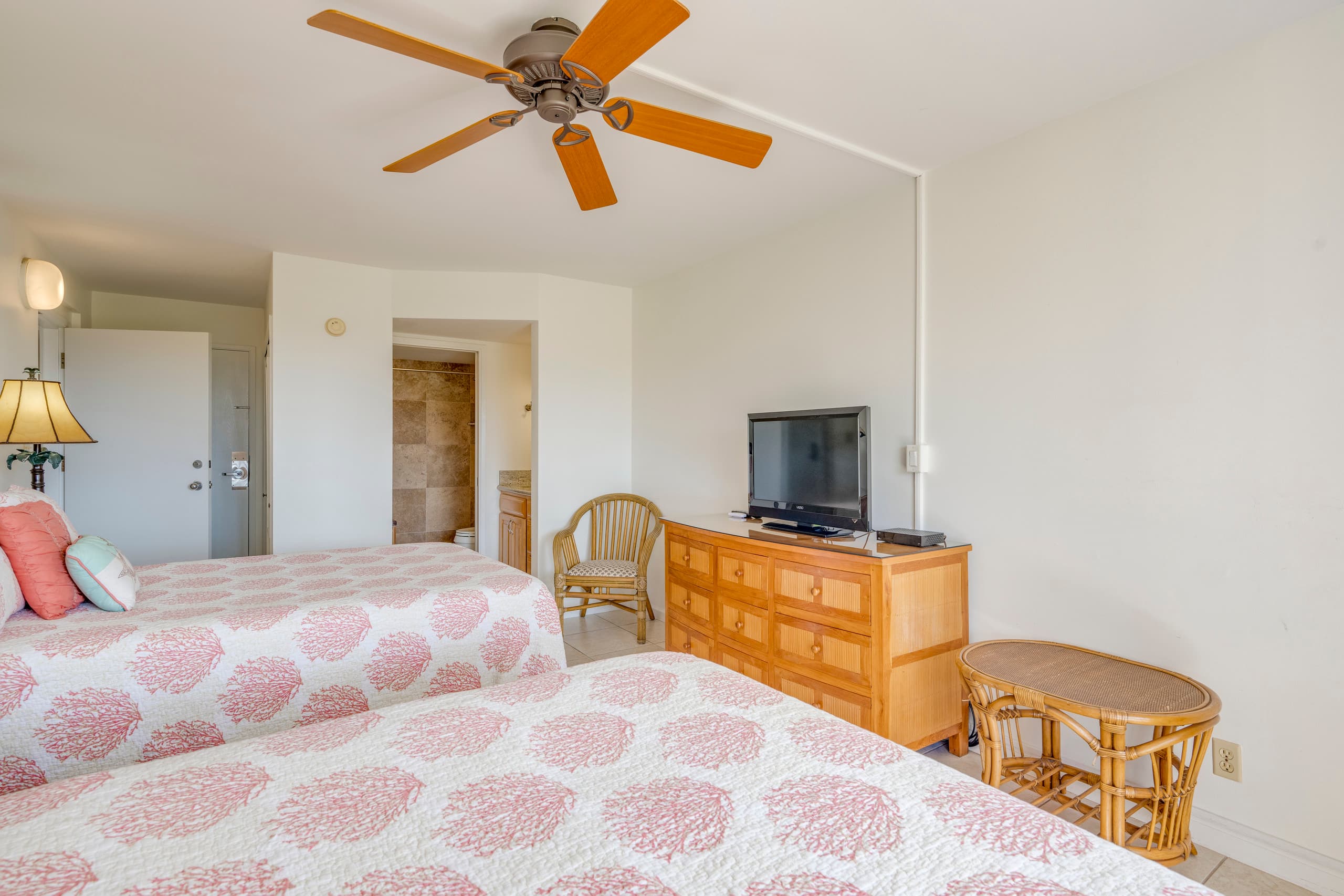 Condo in Kihei · ★4.79 · 2 bedrooms · 3 beds · 2 private baths - Image 27