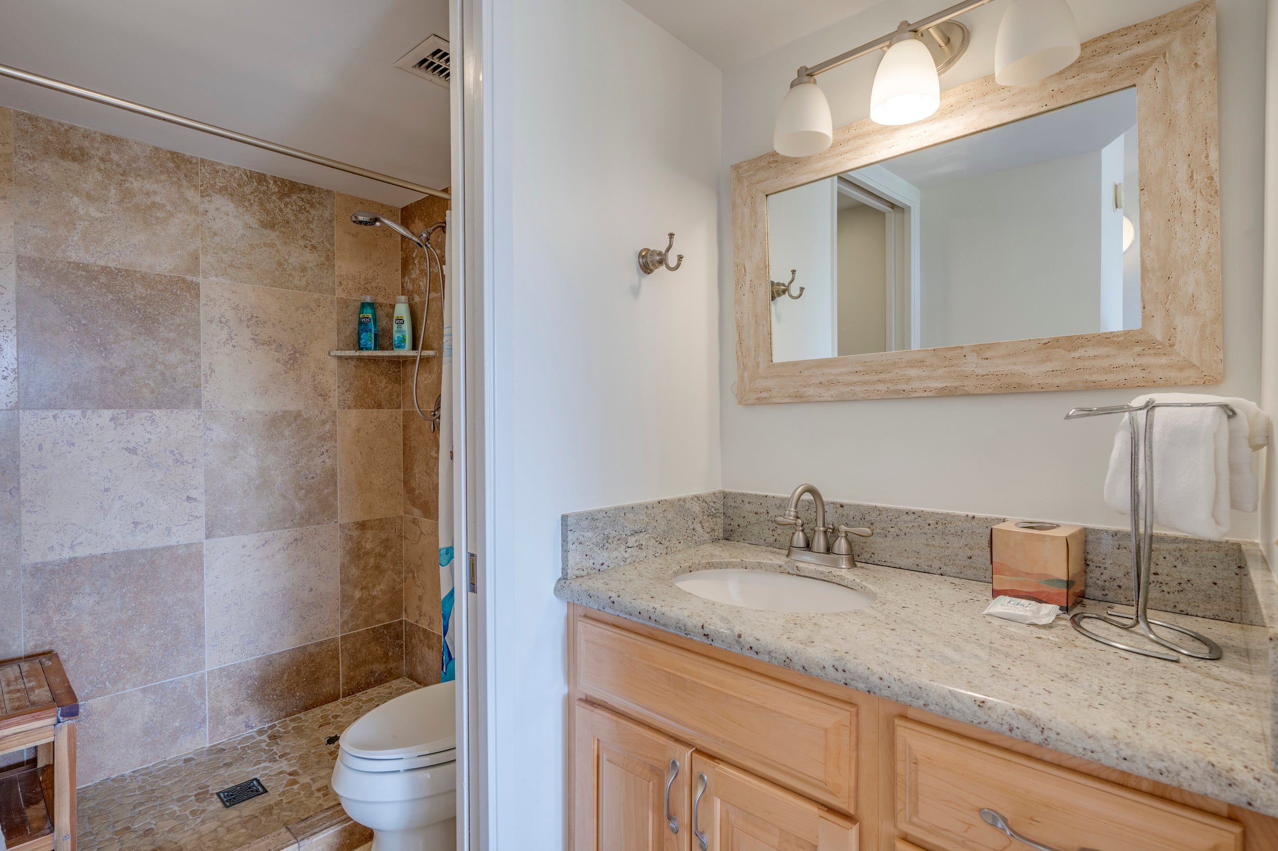 Condo in Kihei · ★4.79 · 2 bedrooms · 3 beds · 2 private baths - Image 28