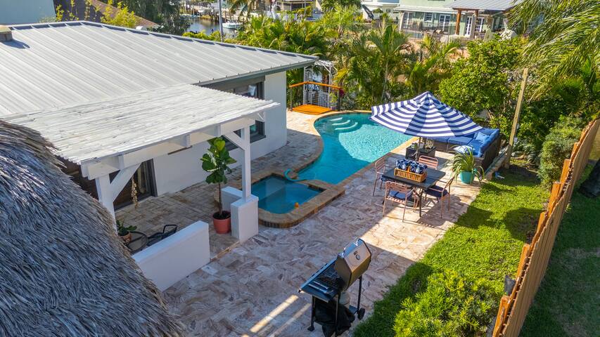 Heated Pool & Spa – 4 Bedroom 3 Bath gallery image 2