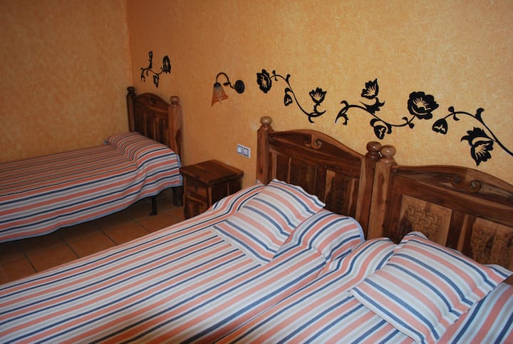 غرفة النوم 1