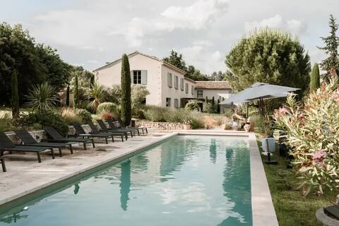 Exceptional Farmhouse in Provence