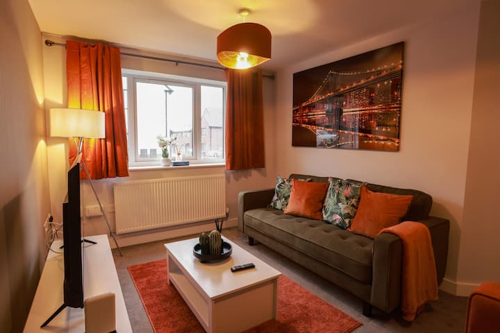 3br House|4 Beds|sleeps5|parking - Telford
