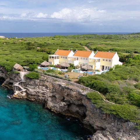 Villa Brisa - An Oceanfront GEM!