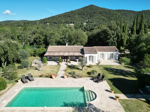Peaceful French Villa it he Vinyards