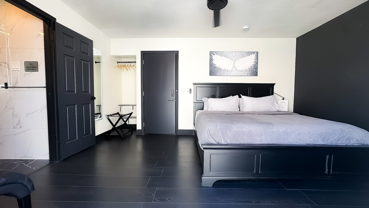 Elegant Suite