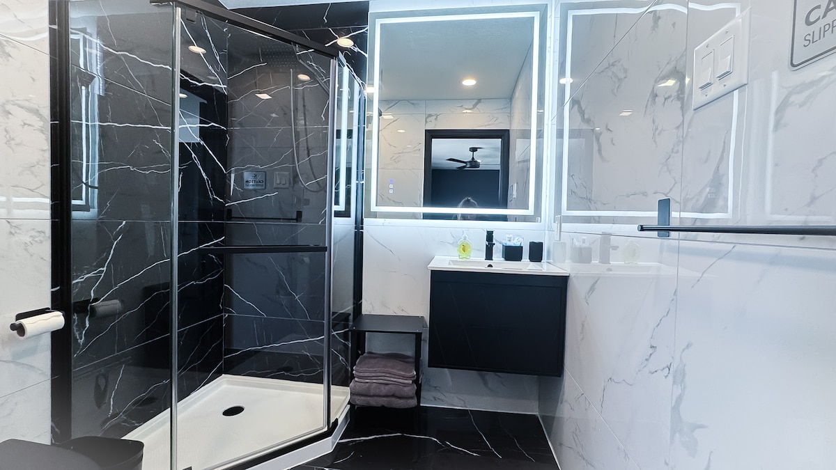 Elegant Suite