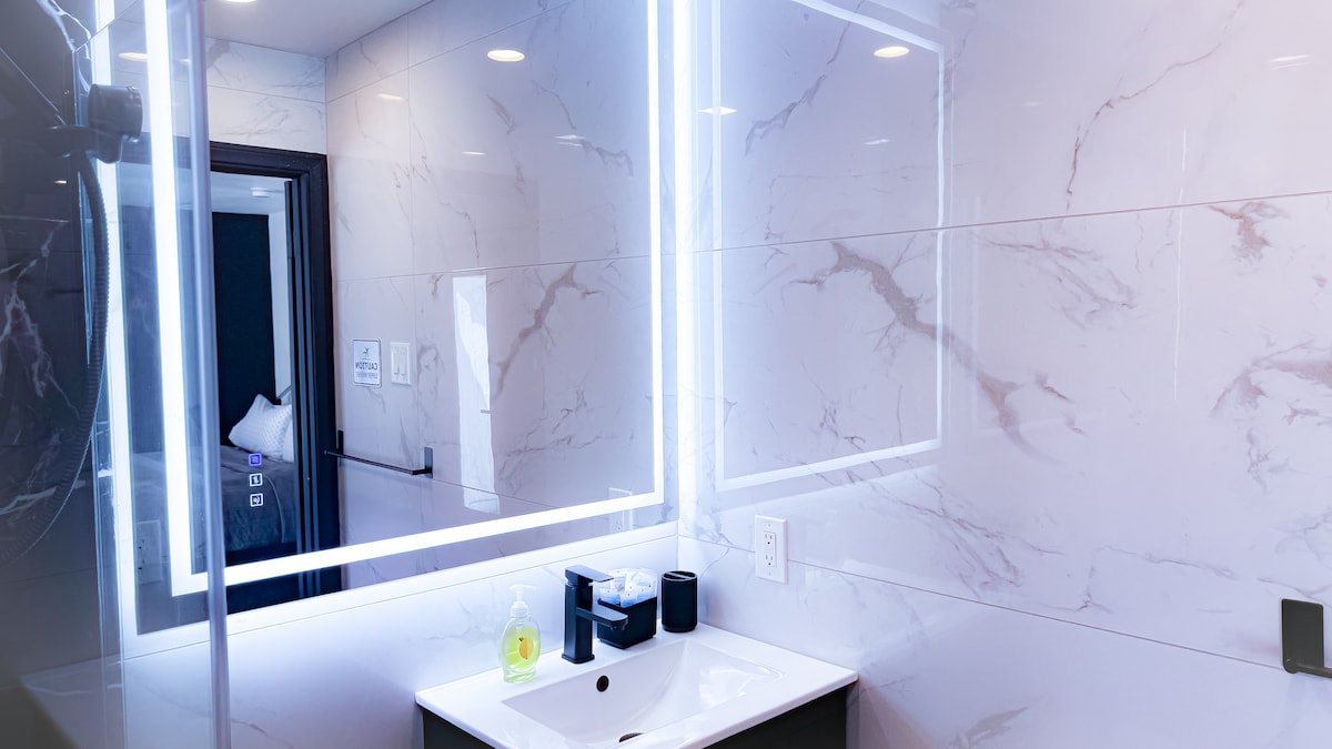 Elegant Suite