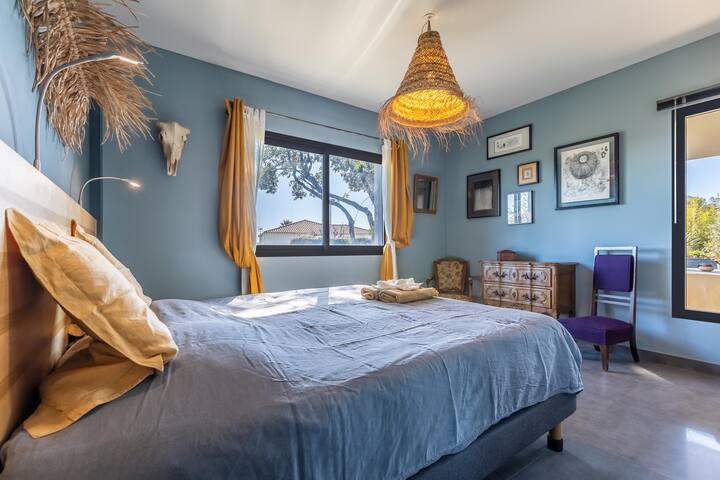 საძინებელი 1