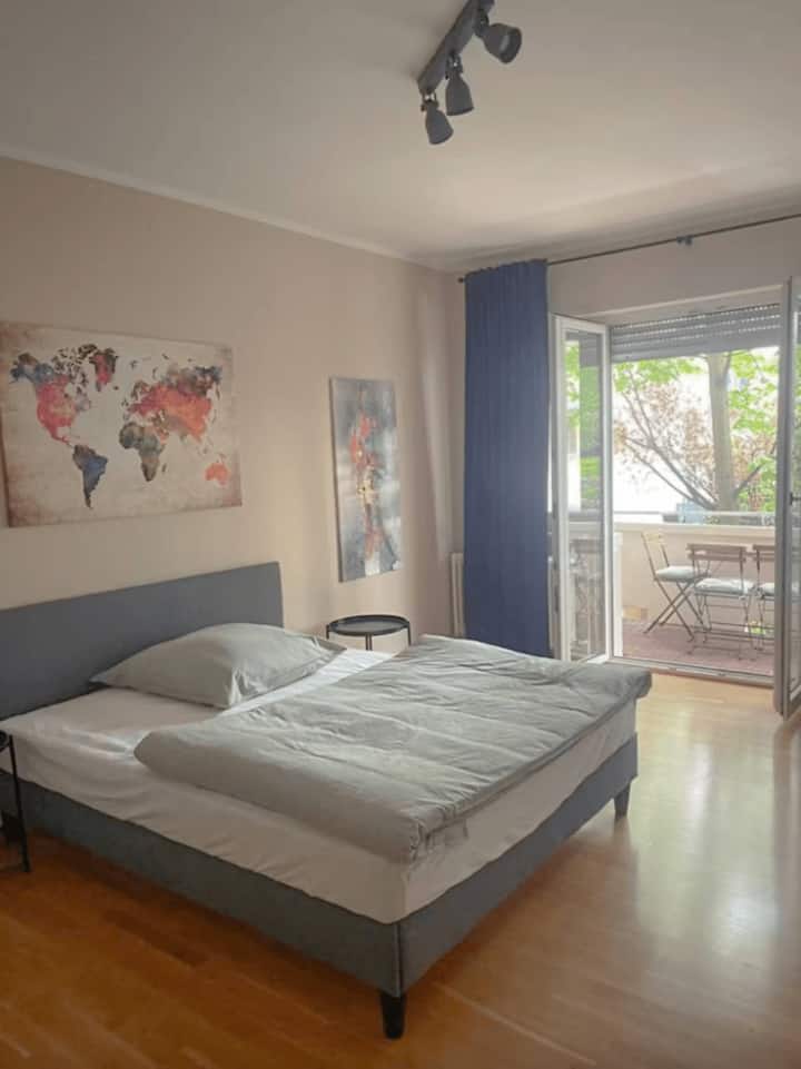 3 Br Apartment Neargoethe University Frankfurt - Frankfurt am Main