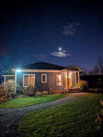 Home on Washademoak Lake gallery image 3