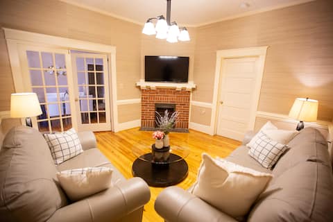 Charming 4-Bedroom Home!