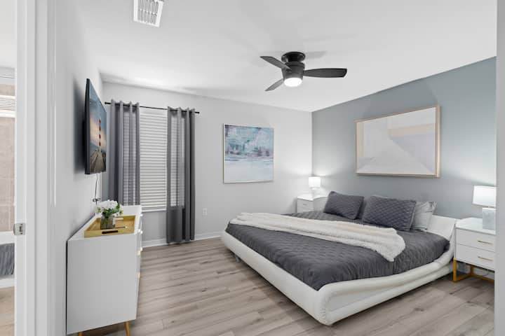 Spálňa č.1 - veľká manželská posteľ (na prízemí)