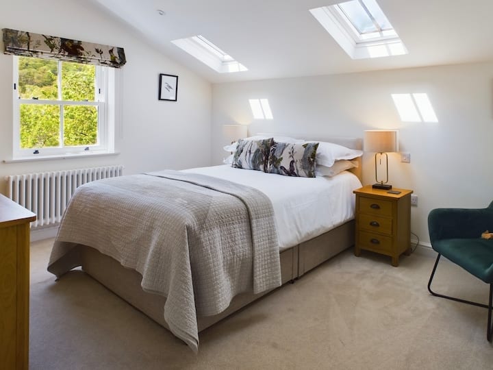 Bedroom 3 is a double en suite
