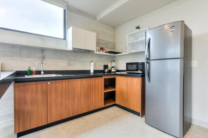 Ideal Location With A Pool + Gym + Laundry - Cancún