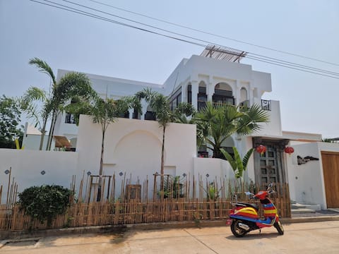 Villa Monam, south of HUA HIN