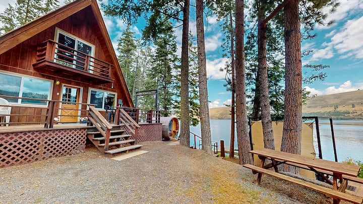 #50 A-Frame Cabin with Private Hot Tub/Sauna/Lake