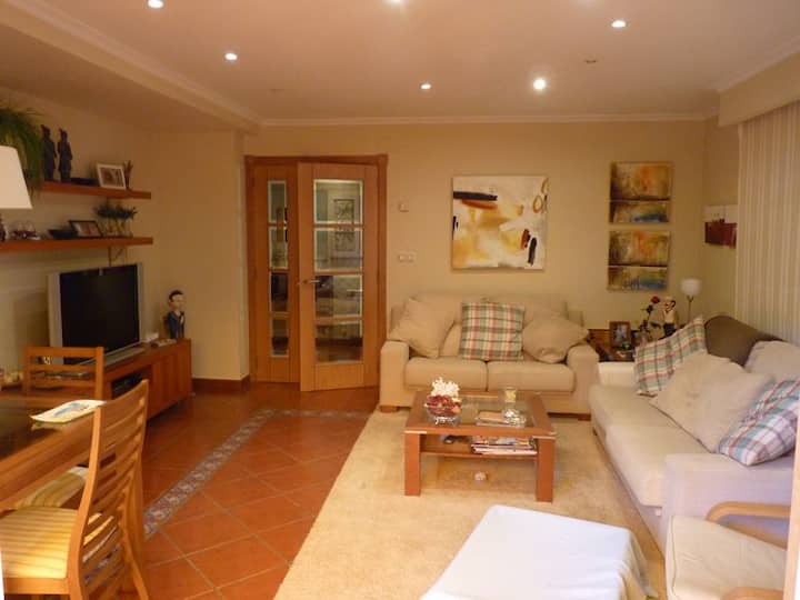 House With Large Garden In Comillas Center - Comillas