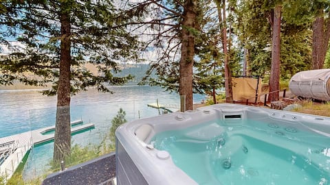 #85-Gorgeous! Wallowa Lk-private dock & hot tub!